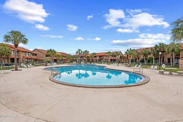 $2,000 | 237 St Katherine Boulevard, Panama City Beach, FL 32407