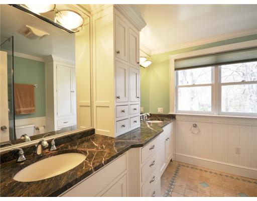 80 Old Beach Road Newport, RI 02840 - Photo 12 of 20 Master Bath/Spa.