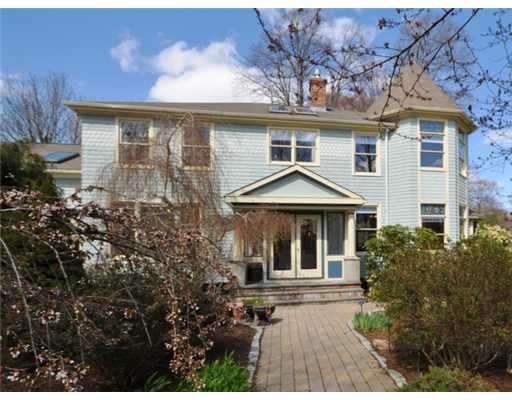 80 Old Beach Road Newport, RI 02840 - Photo 20 of 20 Exterior Front.