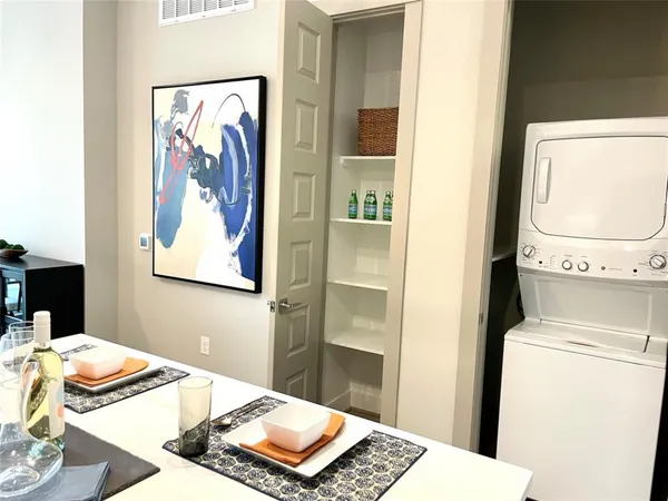 $1,557 | 401 West 25th Street, Unit 2408, Houston, TX 77008