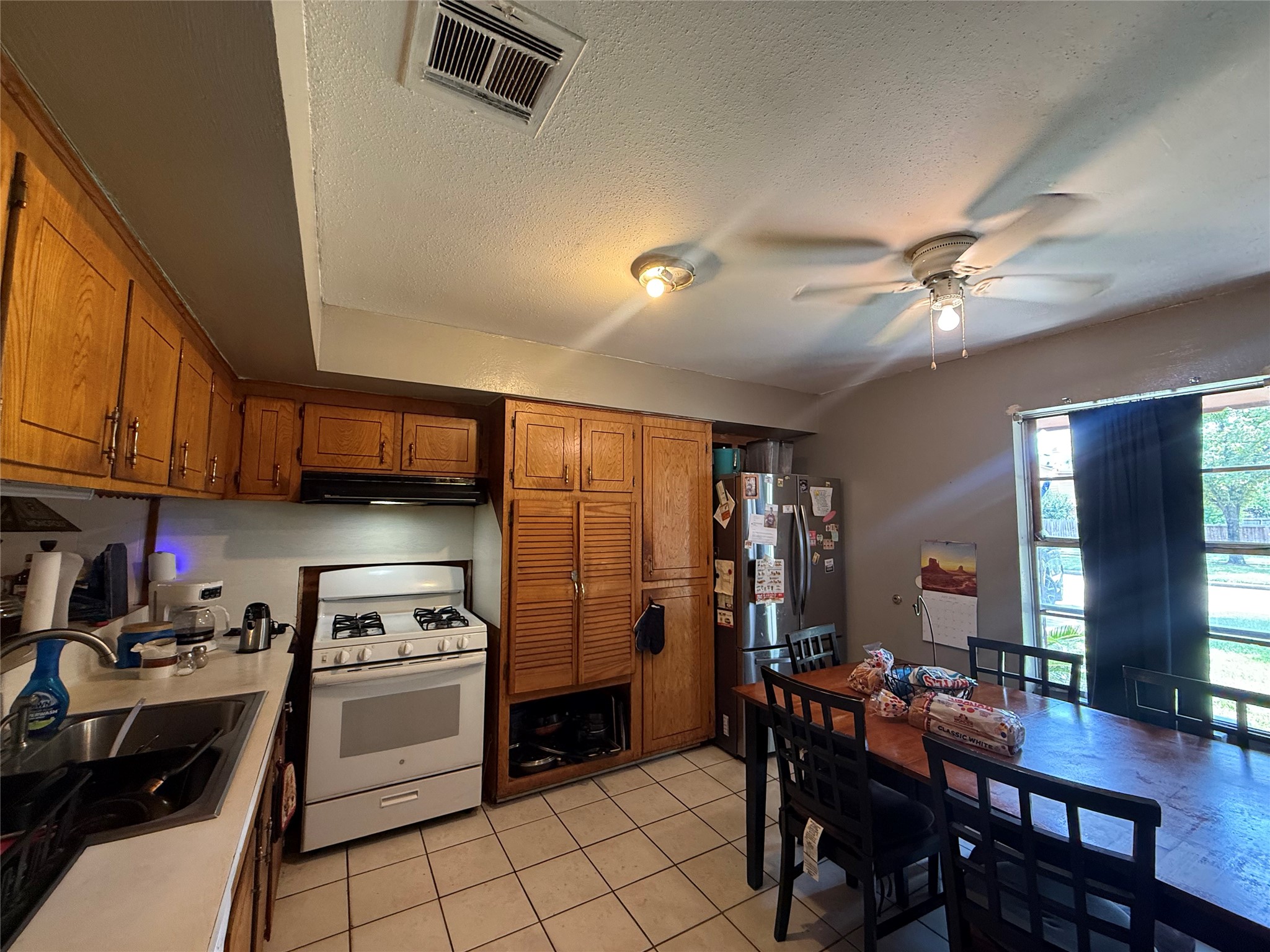 3715 Blalock Road Houston, TX 77080 - Photo 5 of 22 Gallery Image 5