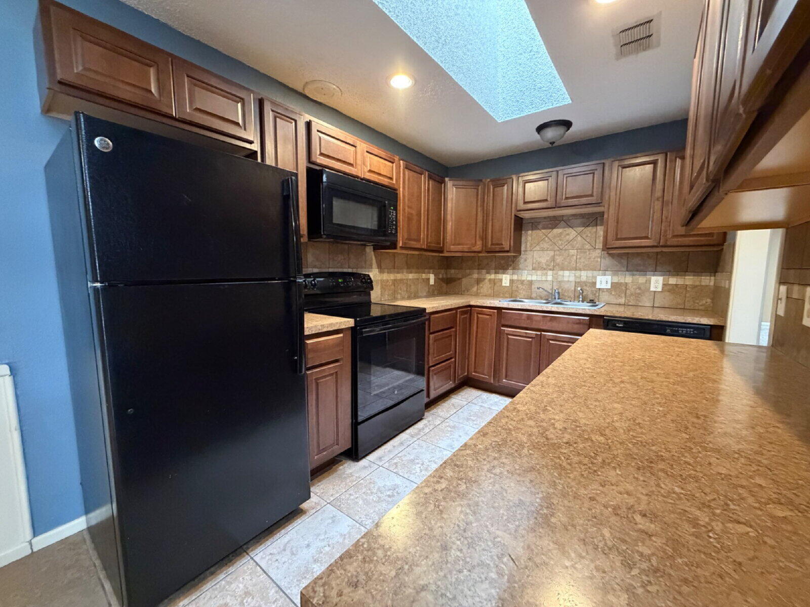 3107 75th Street, Unit B Lubbock, TX 79423 - Photo 6 of 9 6