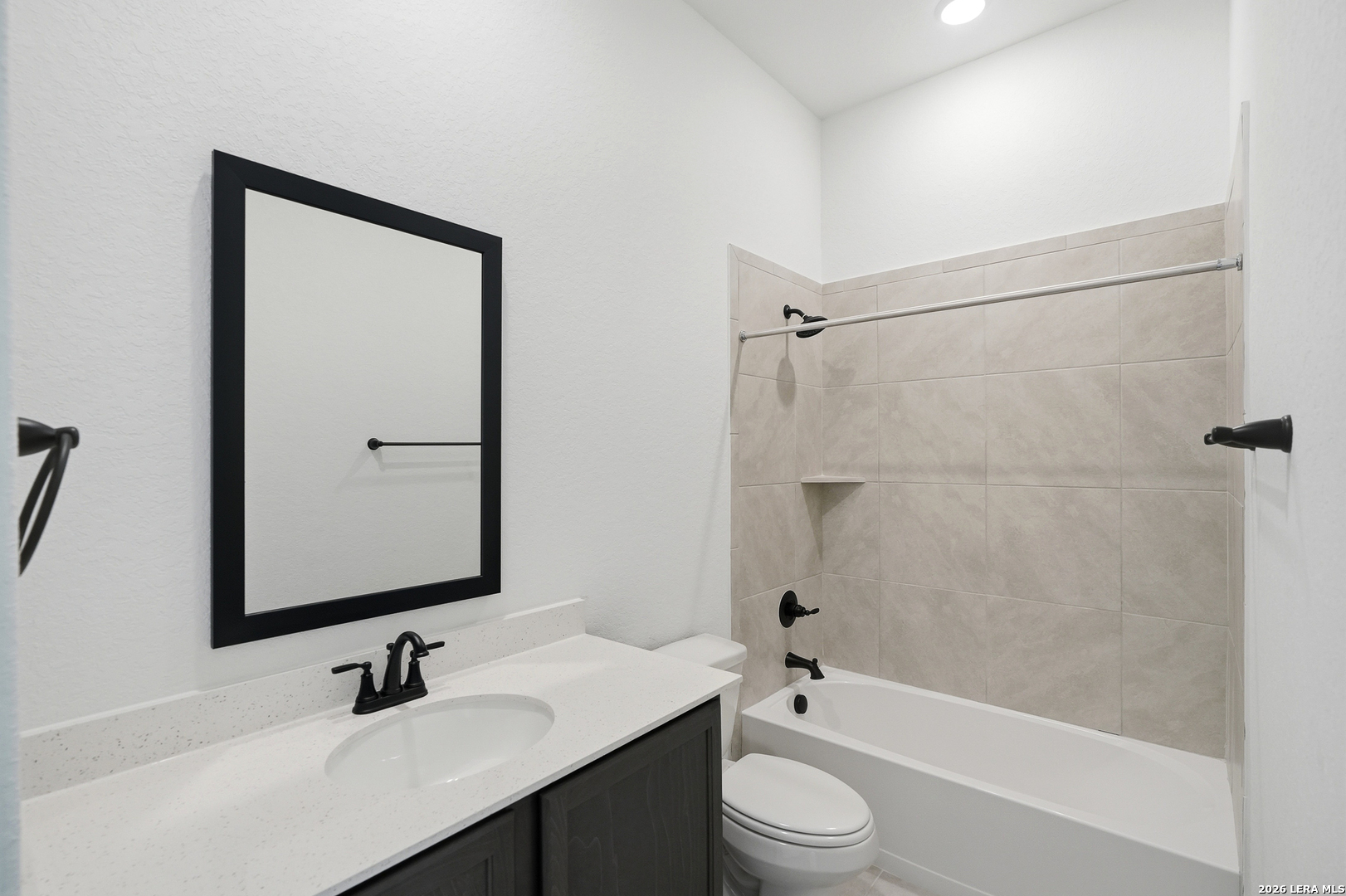 9427 Hidden Stone Schertz, TX 78154 - Photo 9 of 41