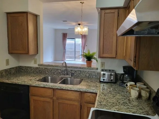 $185,000 | 7649 Cambridge Street, Unit 7649, Houston, TX 77054