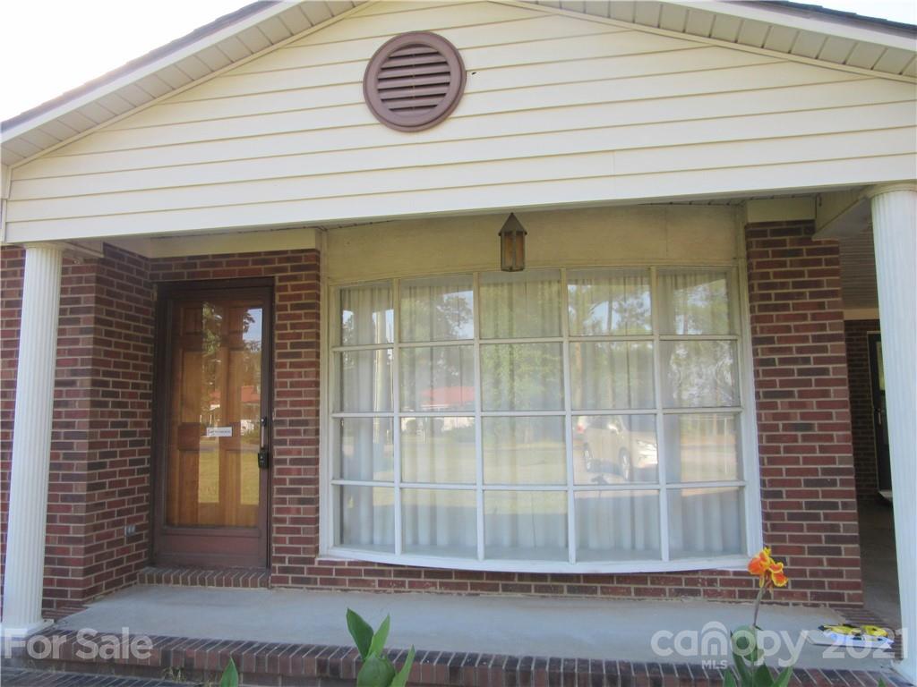 1020 Upper Palmer Road Salisbury, NC 28146 - Photo 3 of 24 Gallery Image 3