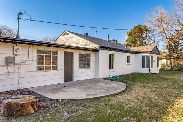 $509,000 | 4045 Carolyn Road, Fort Worth, TX 76109