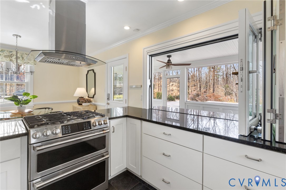 8678 Fieldcrest Road Richmond, VA 23235 - Photo 15 of 52 Warm weather is just around the corner - Slide ope