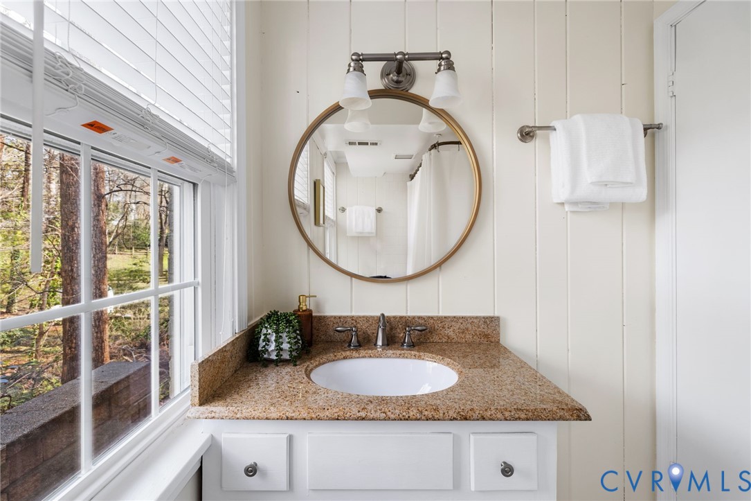 8678 Fieldcrest Road Richmond, VA 23235 - Photo 39 of 52 Ensuite Full Bath.