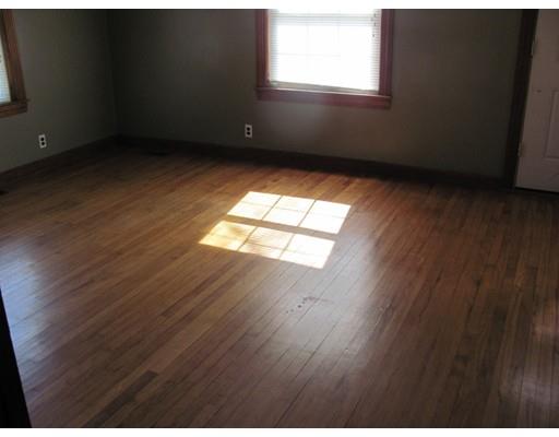 547 Rindge Road Fitchburg, MA 01420 - Photo 9 of 15 Gallery Image 9