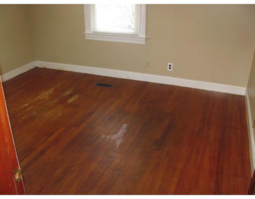 547 Rindge Road Fitchburg, MA 01420 - Photo 10 of 15 Gallery Image 10