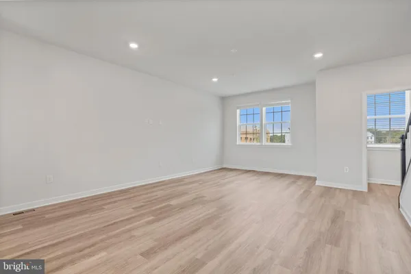 $3,350 | 7520 Silver Thread Way, Brandywine, MD 20613