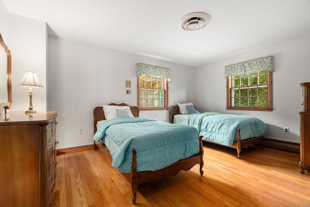 40 Cape Cod Lane Milton, MA 02186 - Photo 17 of 22