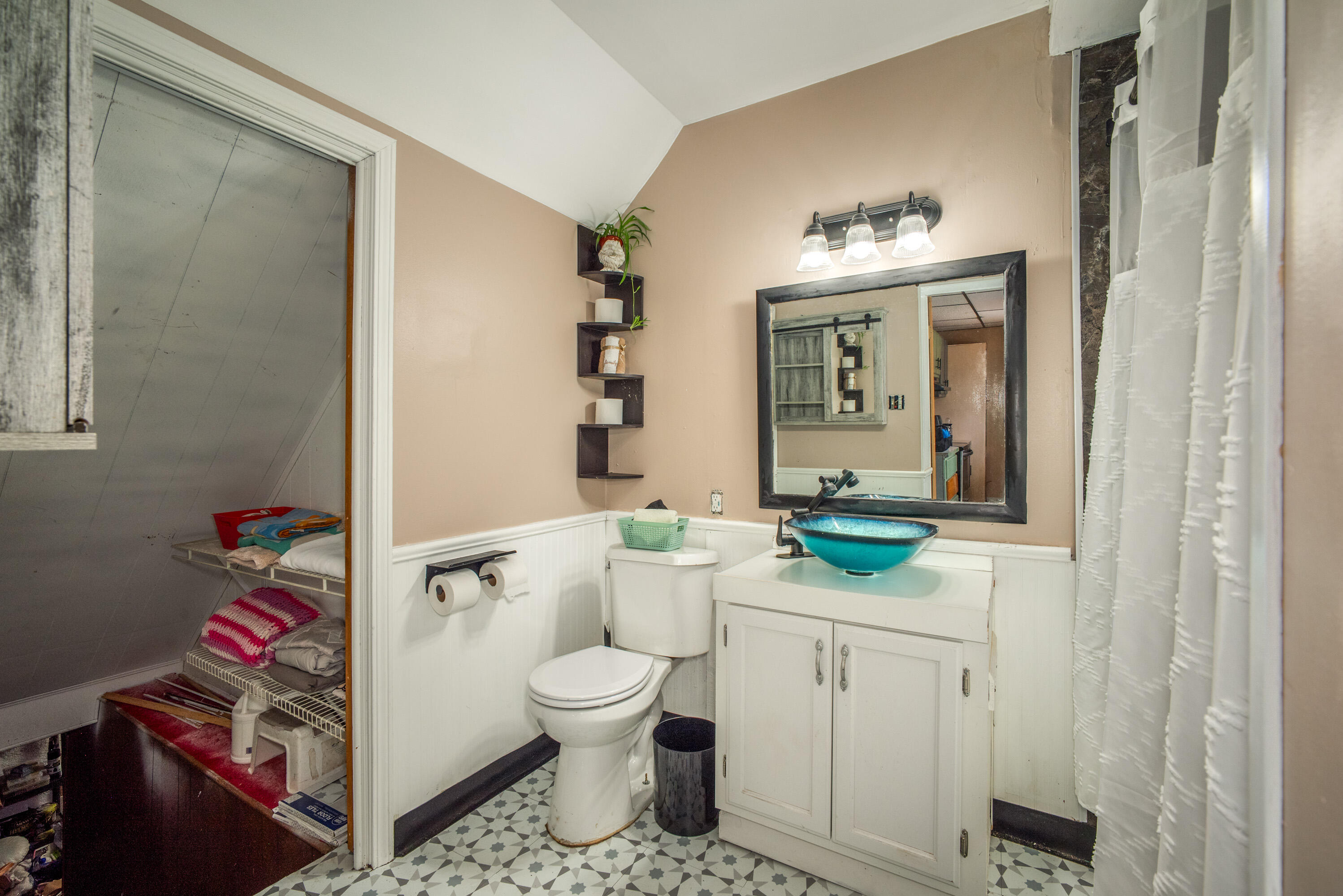 235 5th Street Manistee, MI 49660 - Photo 16 of 31 16