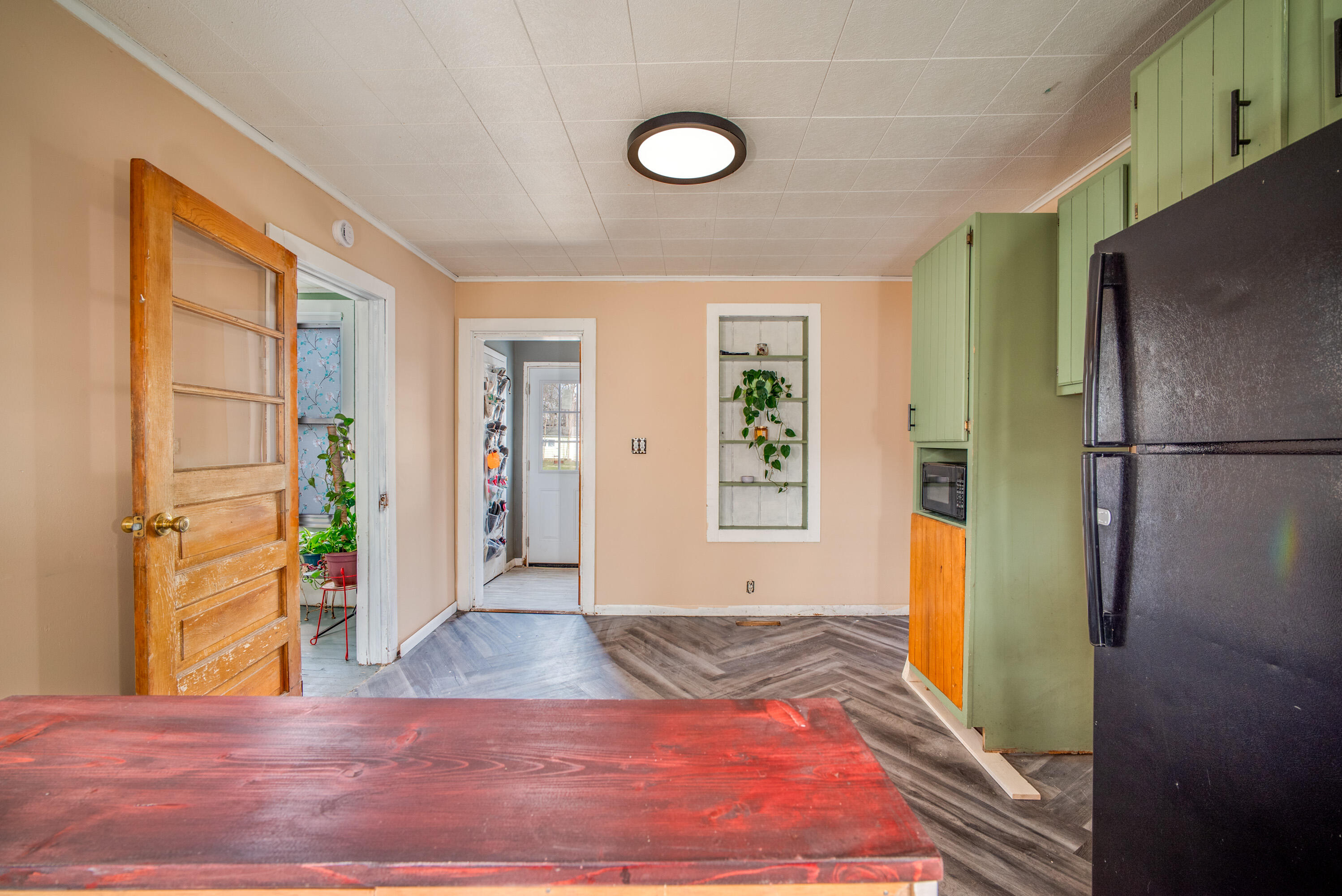 235 5th Street Manistee, MI 49660 - Photo 2 of 31 2