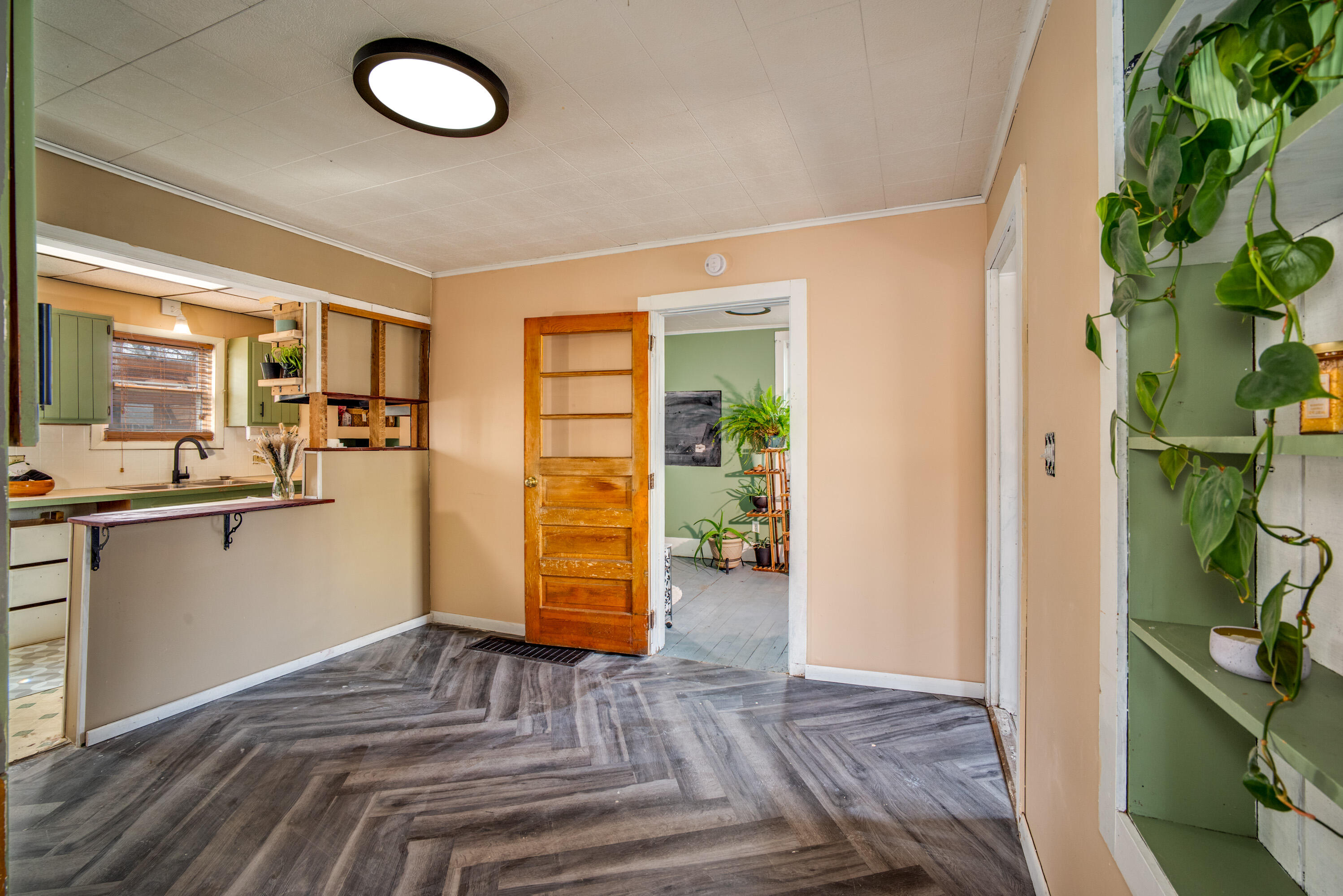 235 5th Street Manistee, MI 49660 - Photo 4 of 31 4