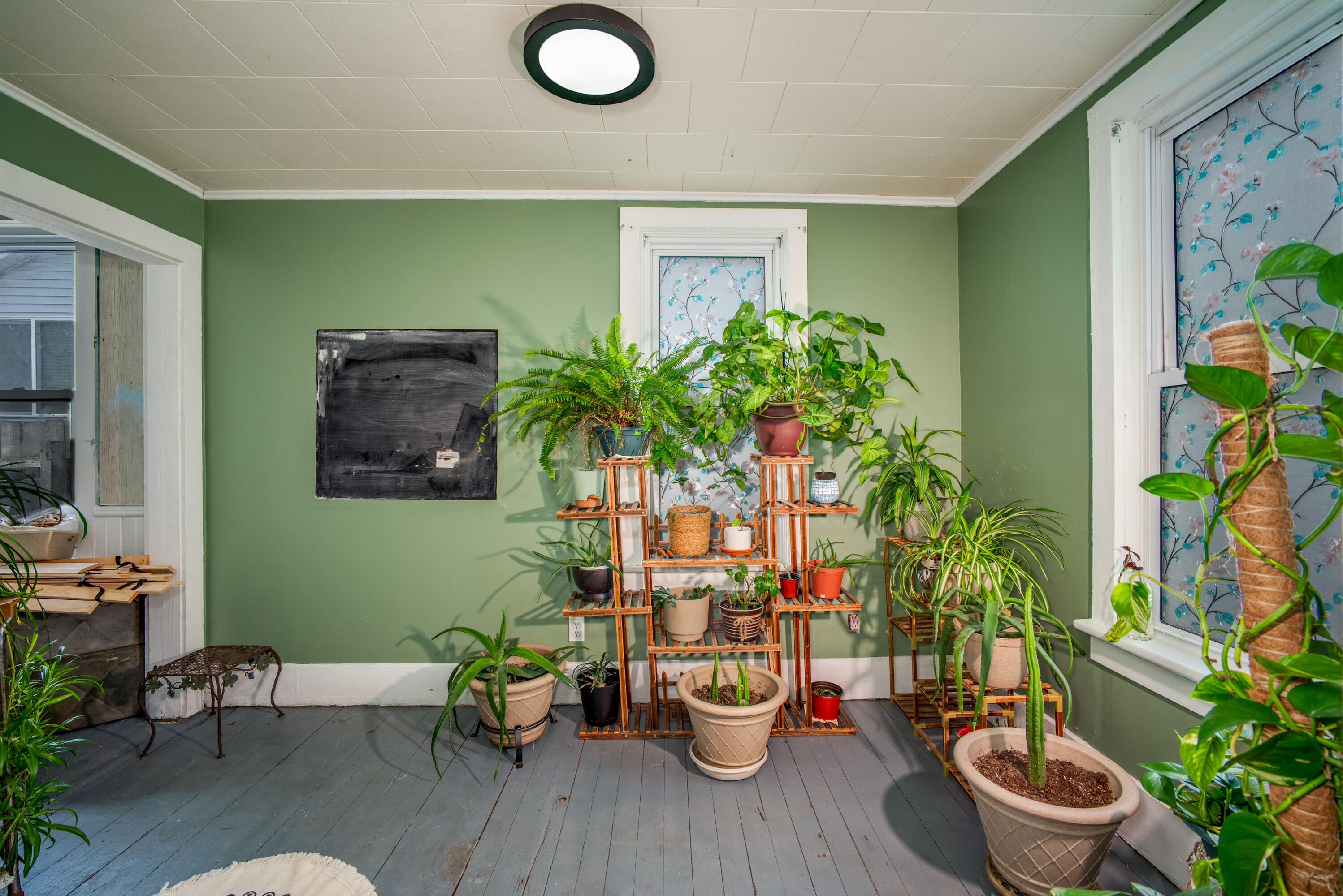 235 5th Street Manistee, MI 49660 - Photo 9 of 31 9