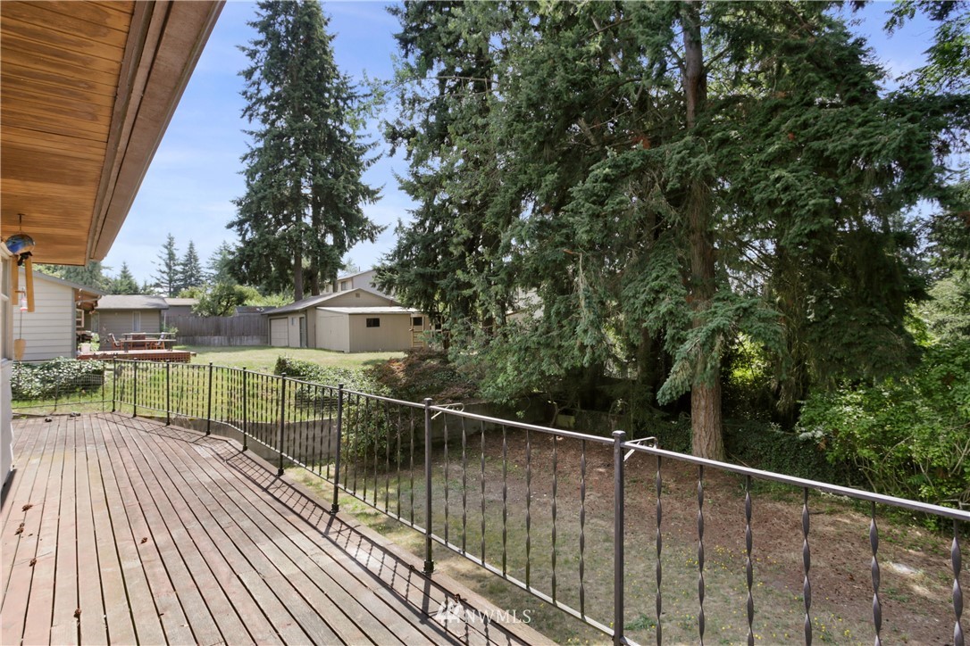 2209 Harrington Place Northeast Renton, WA 98056 - Photo 16 of 16