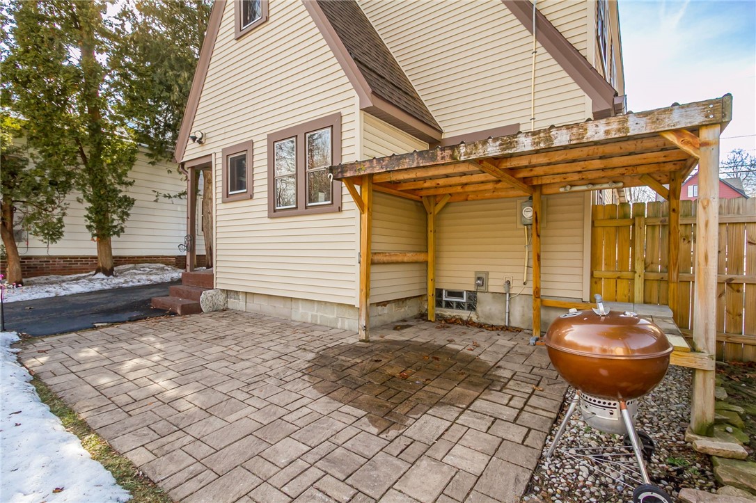 706 Madison Street East Rochester, NY 14445 - Photo 21 of 24 Gallery Image 21