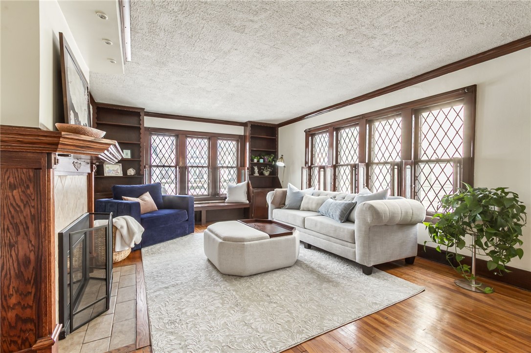 706 Madison Street East Rochester, NY 14445 - Photo 6 of 24 Gallery Image 6