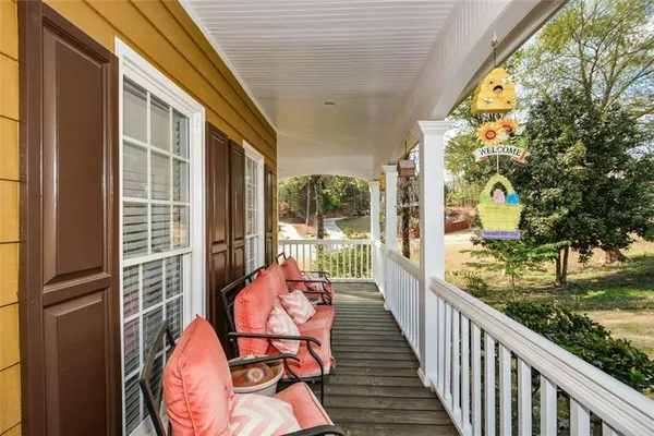 $549,900 | 5045 Southern Trace Drive, Gainesville, GA 30504