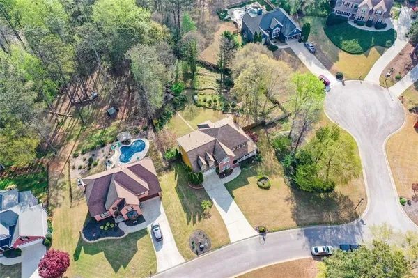 $549,900 | 5045 Southern Trace Drive, Gainesville, GA 30504
