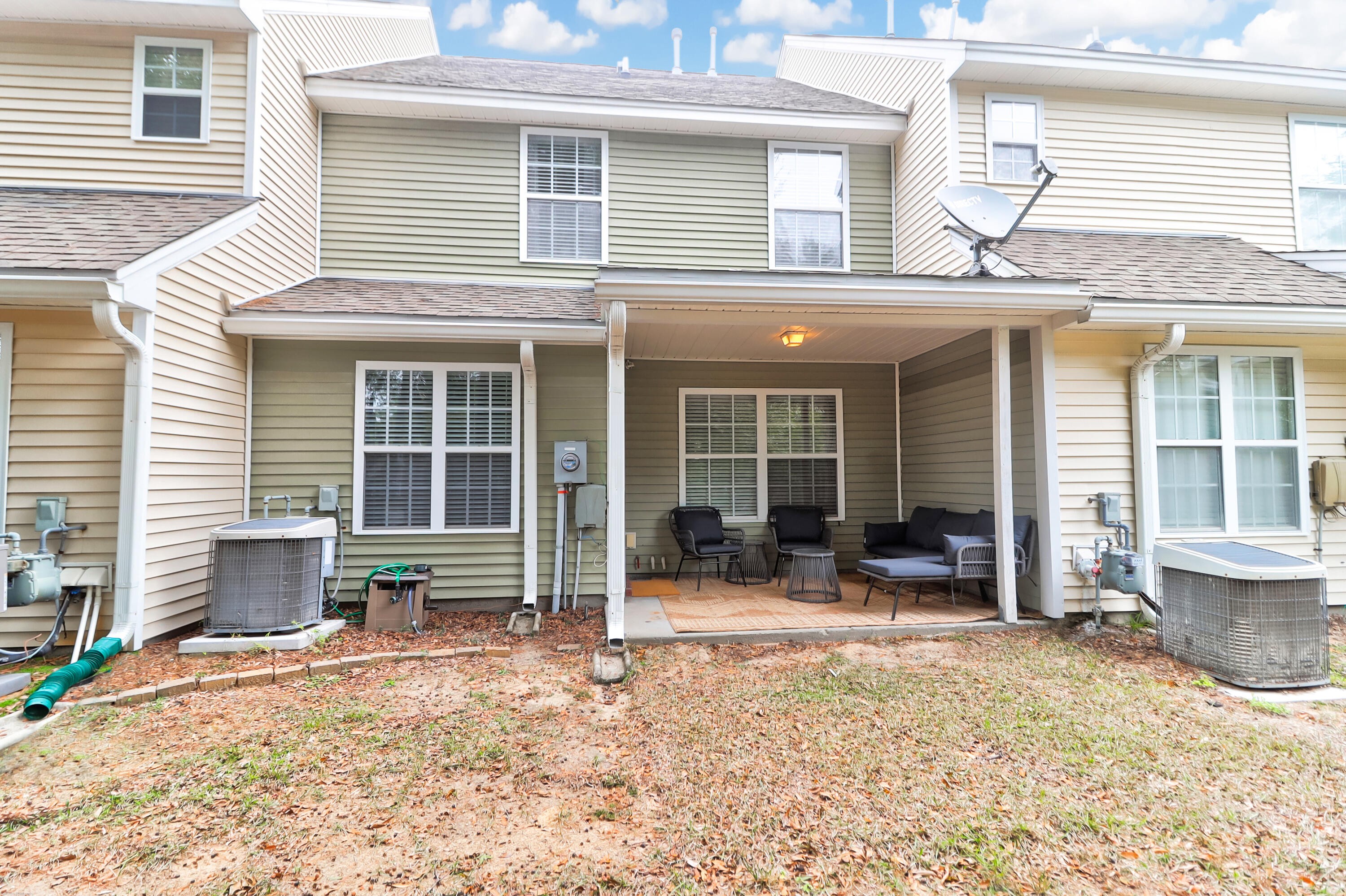 237 Kelsey Boulevard Wando, SC 29492 - Photo 36 of 49 Back Patio