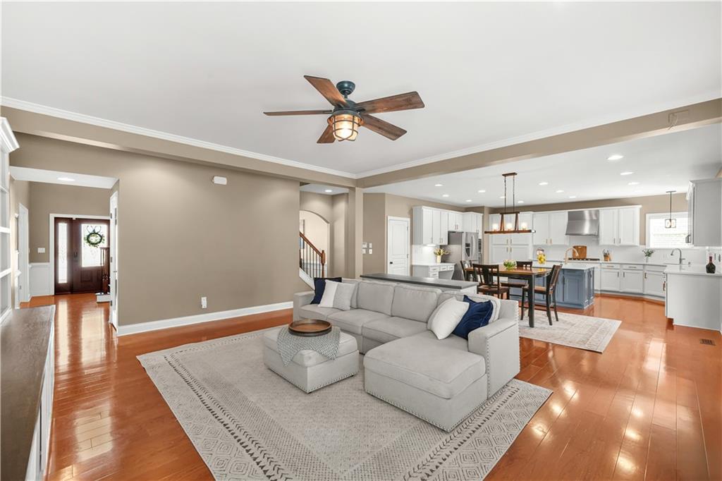 3997 Nackington Path Marietta, GA 30066 - Photo 3 of 11