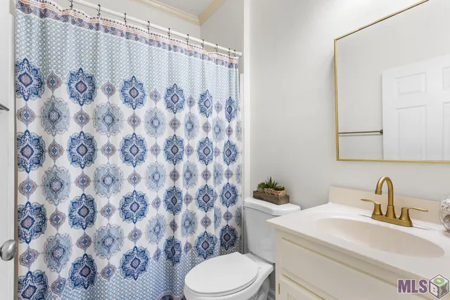 $289,999 | 15222 High Woods Drive, Baton Rouge, LA 70816