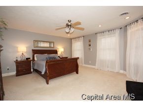 4391 Tottenham Court Springfield, IL 62711 - Photo 13 of 23