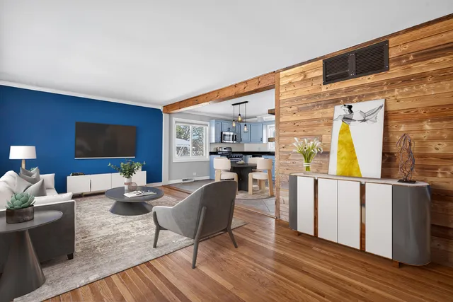 $355,000 | 107 South Ash Street, Palatine, IL 60067