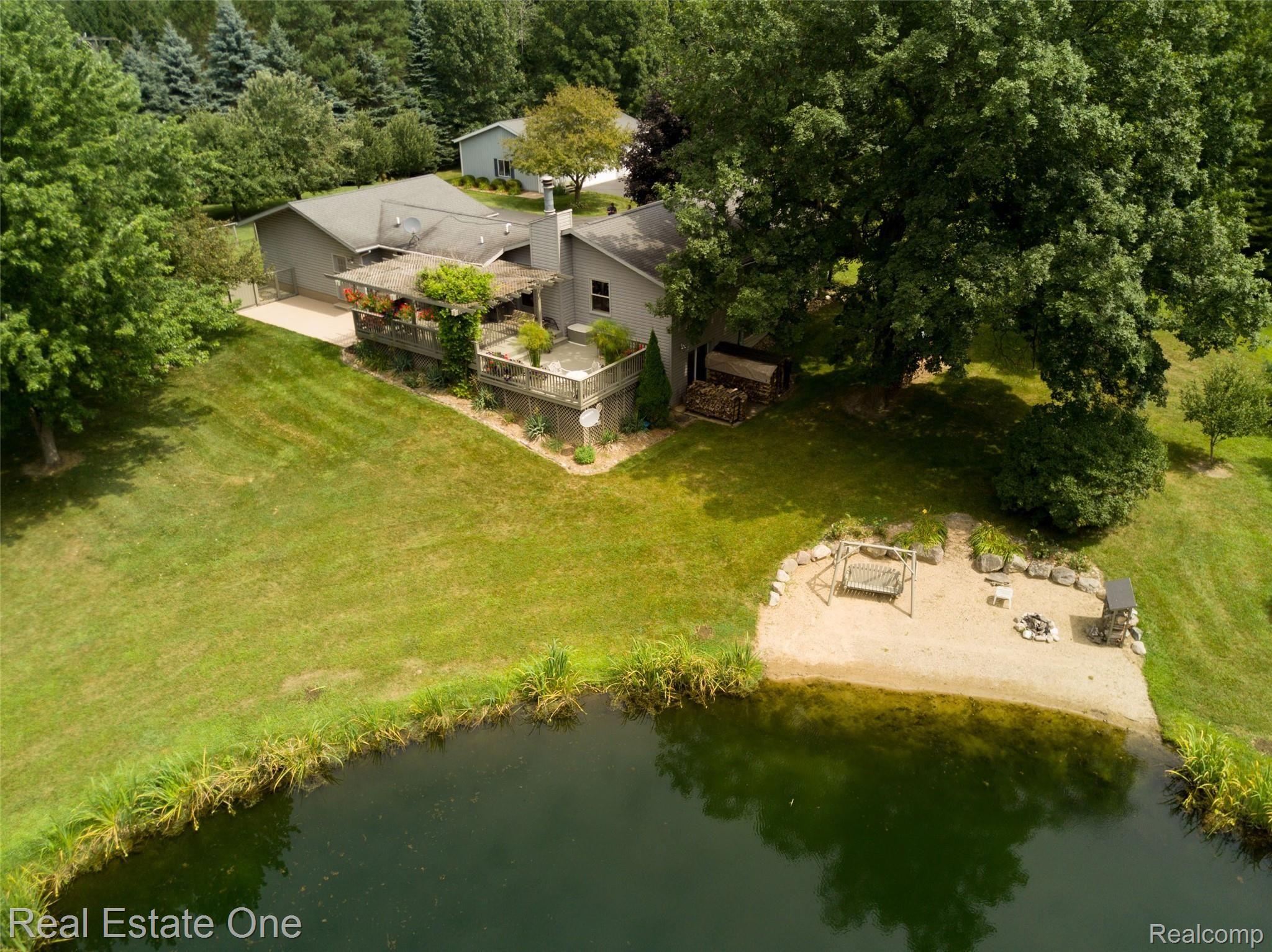 7112 Richardson Road Howell, MI 48843 - Photo 89 of 97 IMG-0823.jpg
