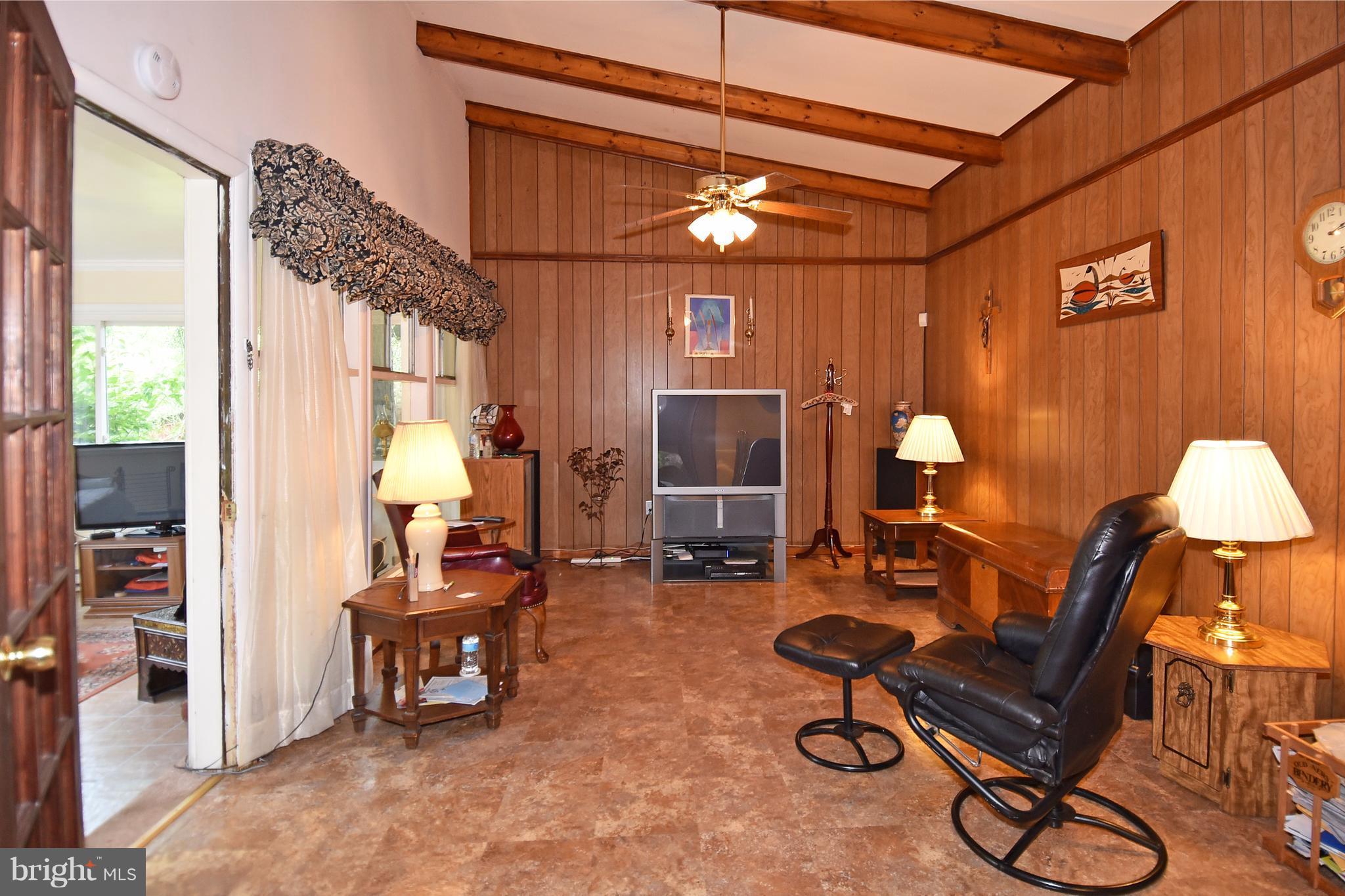 828 Hyde Road Silver Spring, MD 20902 - Photo 12 of 30 Family Room
