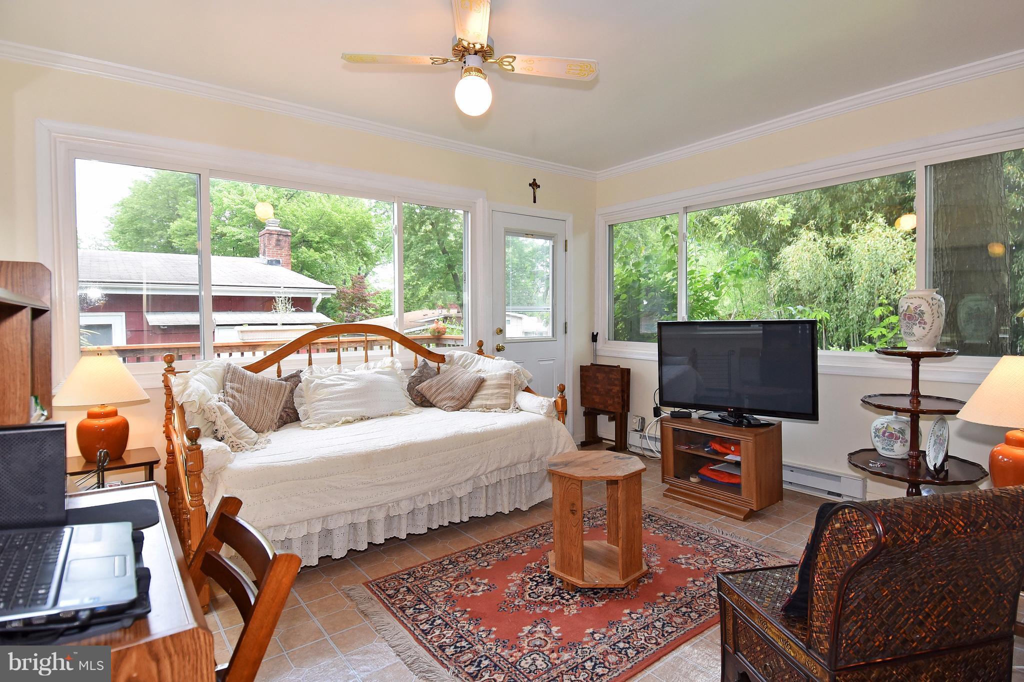 828 Hyde Road Silver Spring, MD 20902 - Photo 14 of 30 Enclosed 4 Season Sun Room
