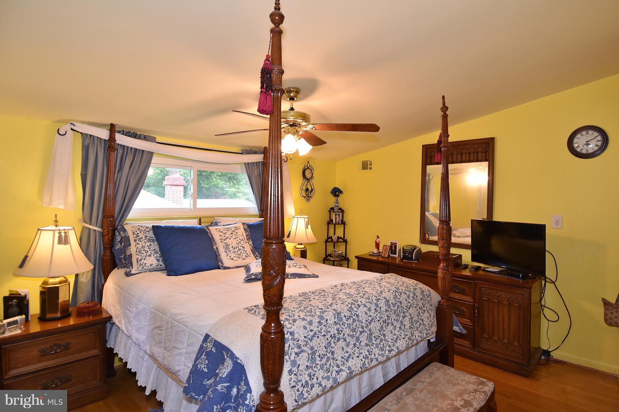 828 Hyde Road Silver Spring, MD 20902 - Photo 16 of 30 Bedroom