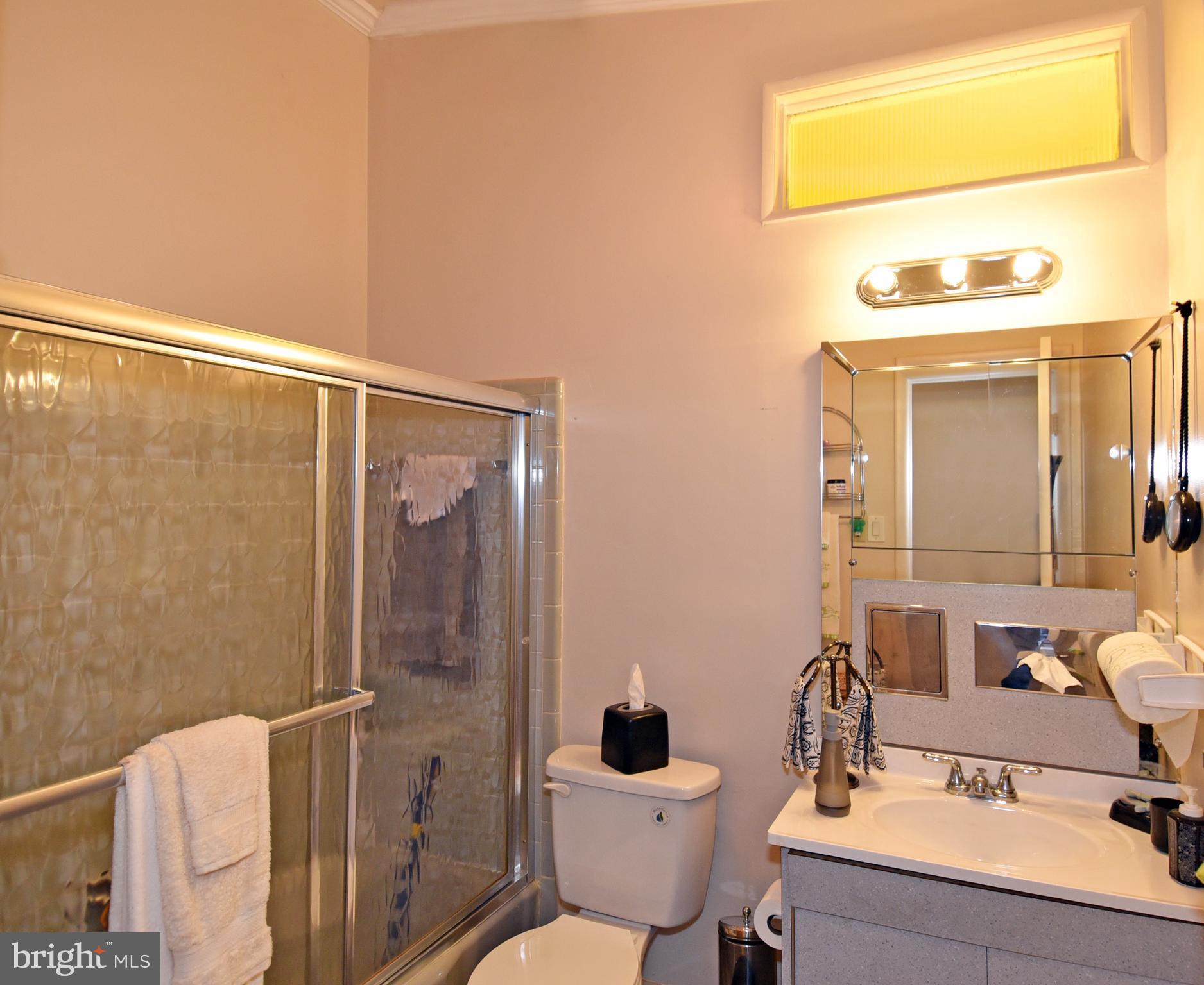 828 Hyde Road Silver Spring, MD 20902 - Photo 19 of 30 Bathroom