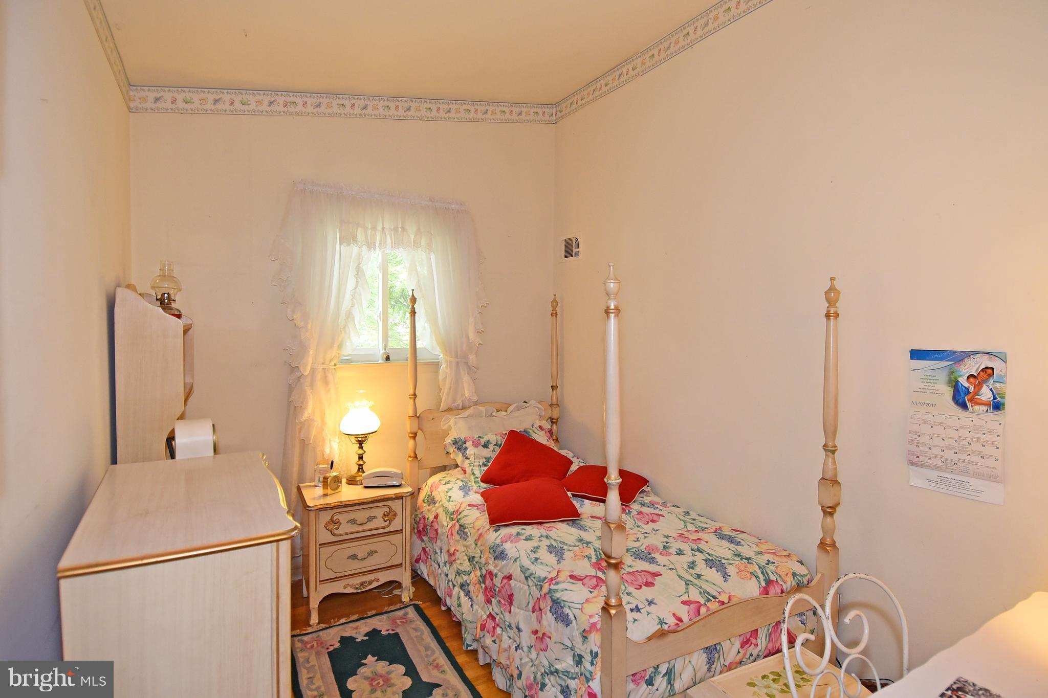 828 Hyde Road Silver Spring, MD 20902 - Photo 22 of 30 Bedroom