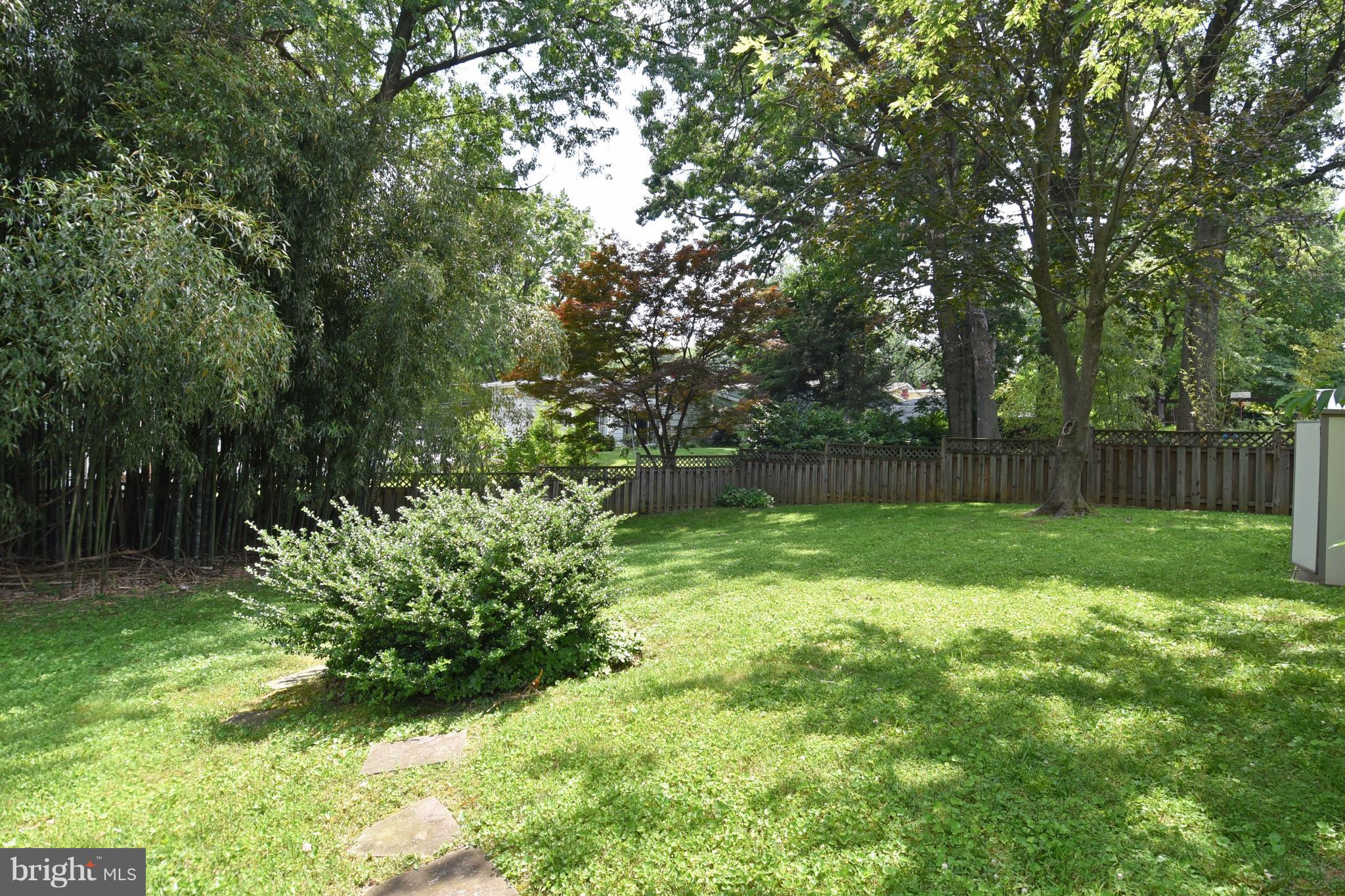 828 Hyde Road Silver Spring, MD 20902 - Photo 27 of 30 Exterior (Rear)