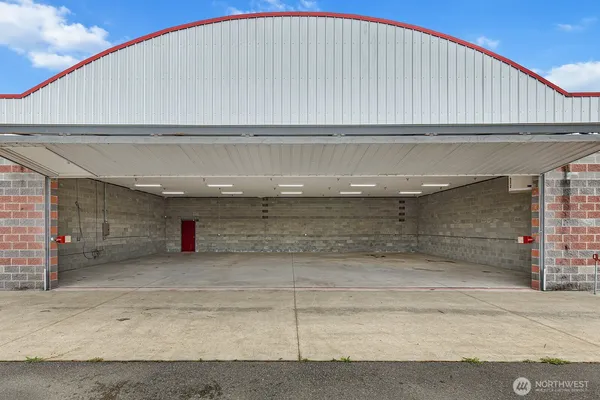 $3,500 | 163 Reagan Lane, Unit 4 & 5, Eatonville, WA 98328