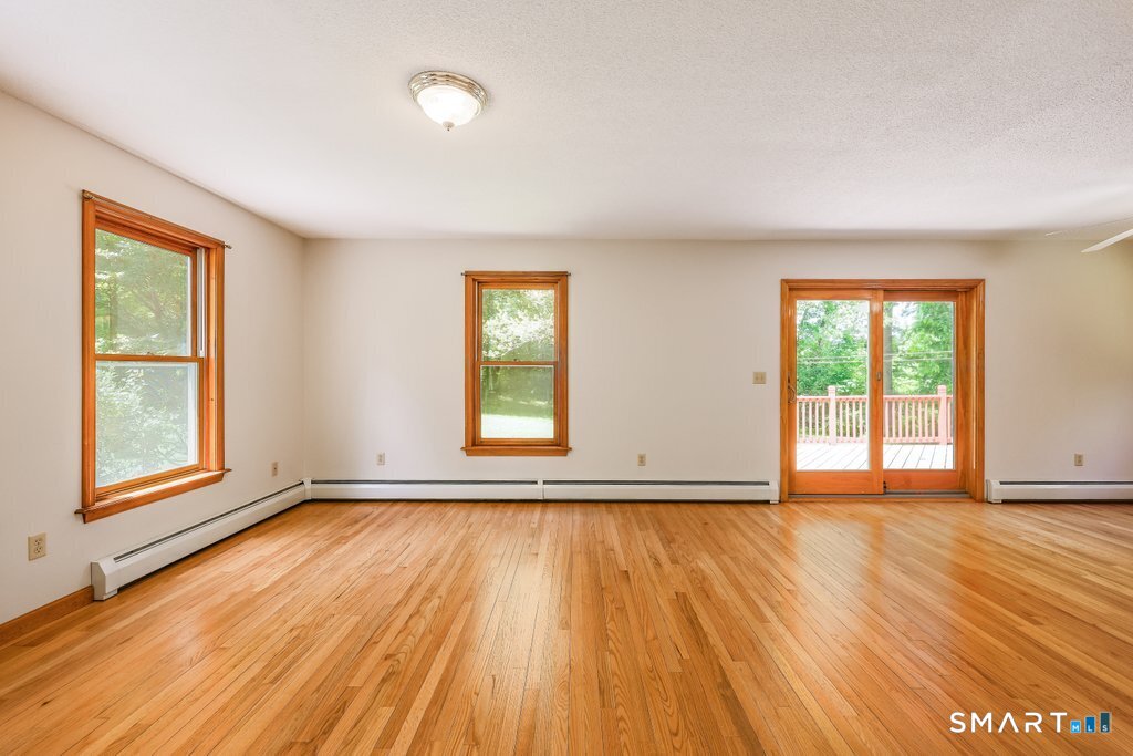 108 Fabyan Woodstock Road Thompson, CT 06255 - Photo 19 of 40
