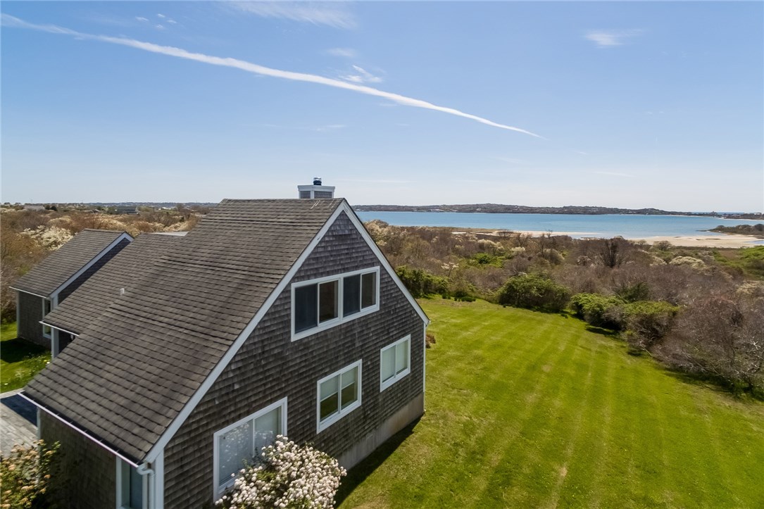 1181 Corn Neck Road Block Island, RI 02807 - Photo 9 of 33