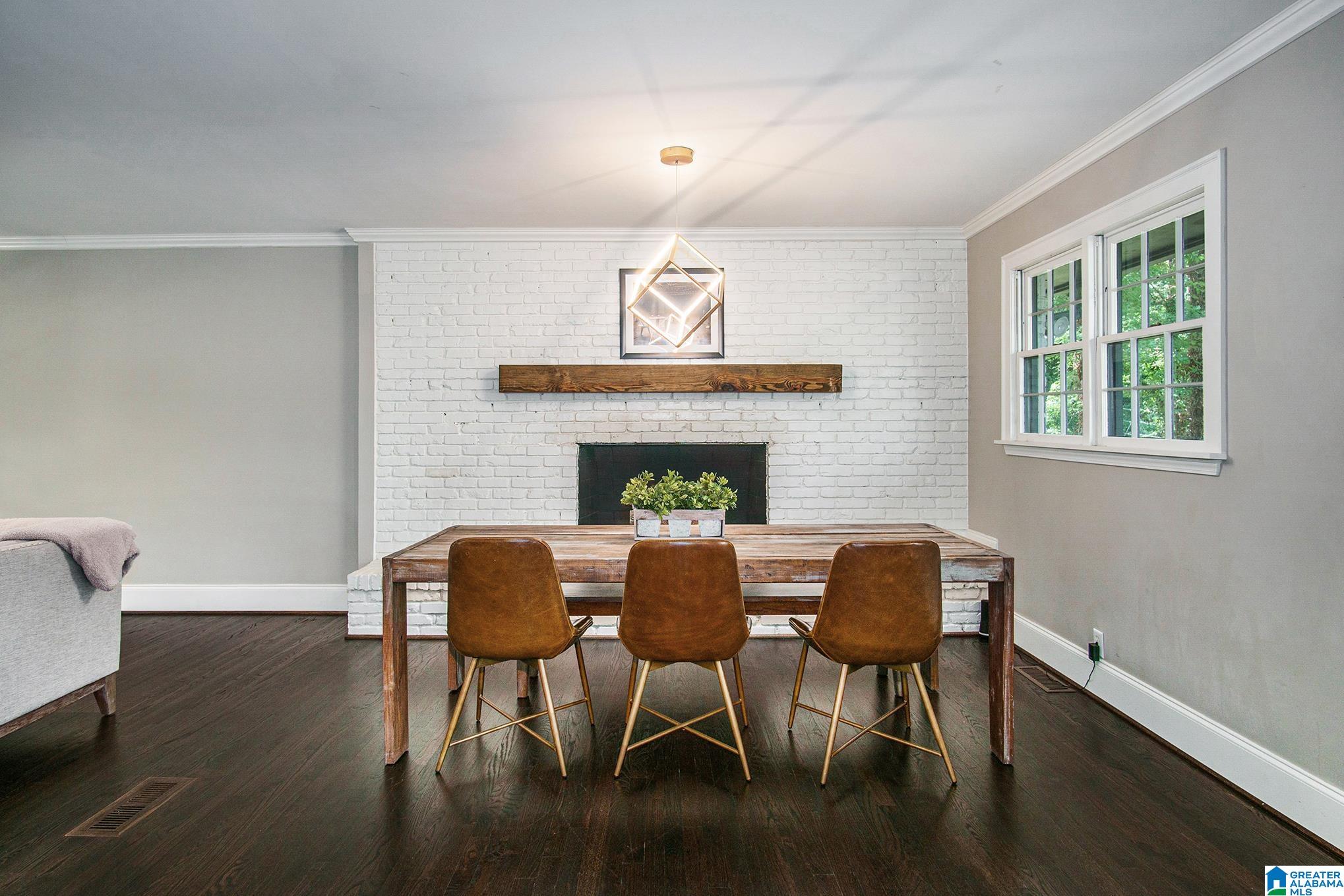 1404 Overwood Road Birmingham, AL 35222 - Photo 8 of 36