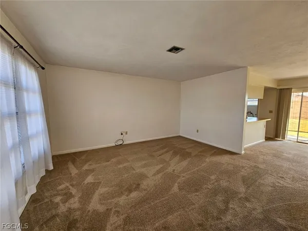 $1,195 | 120 Trafalgar Parkway, Unit 3, Cape Coral, FL 33991