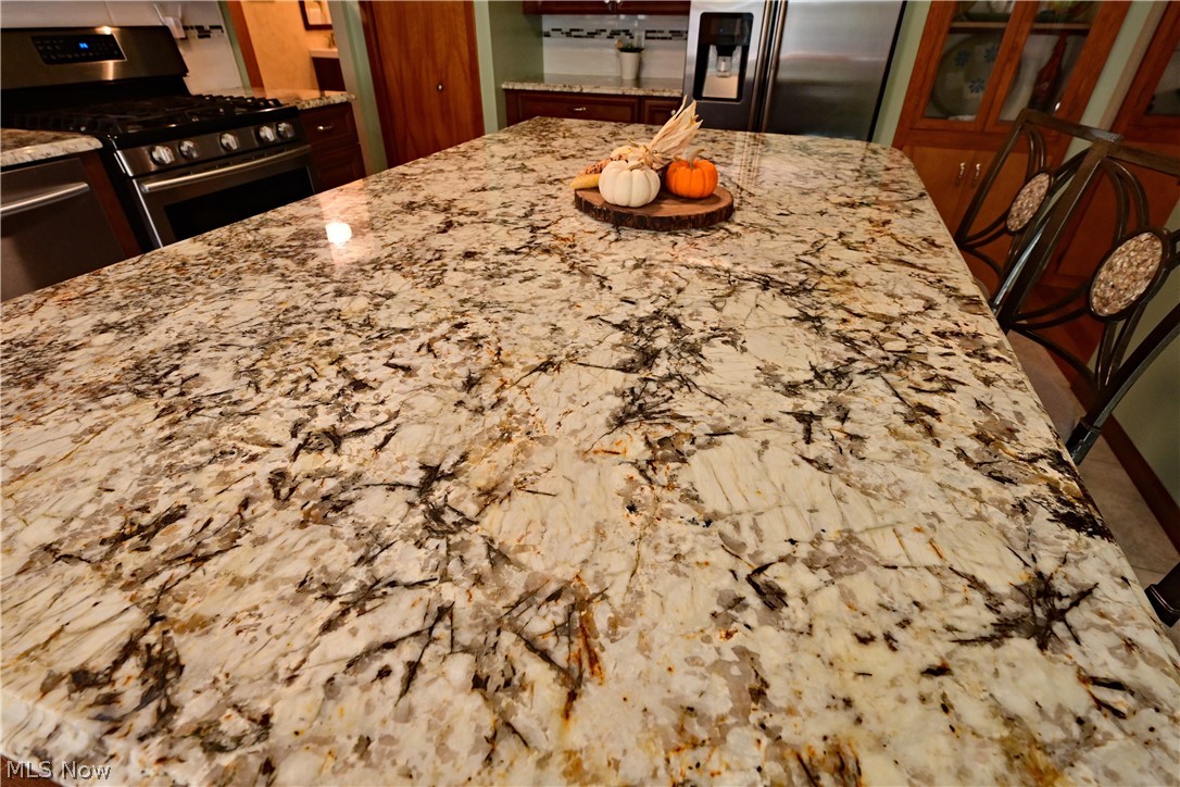 24681 Kennedy Ridge Road North Olmsted, OH 44070 - Photo 12 of 35 Gallery Image 12