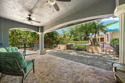 $1,500,000 | 7087 155th Place North, Palm Beach Gardens, FL 33418