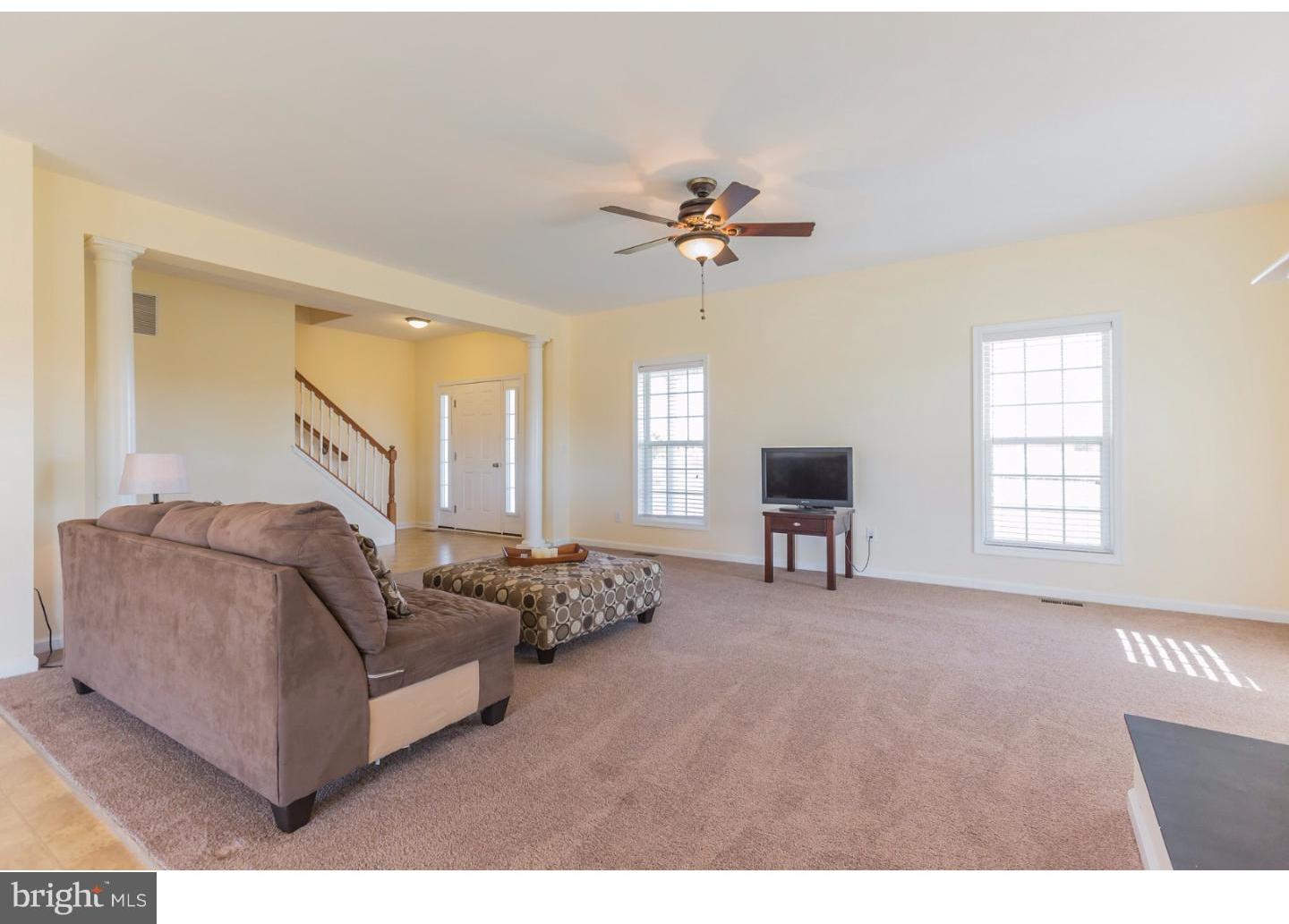 385 Saw Mill Branch Road Townsend, DE 19734 - Photo 5 of 25 Living Room