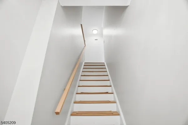 $310,000 | 2350 State Route 10, Unit 8, Morris Plains, NJ 07950