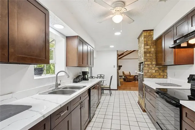 $334,500 | 500 East Blue Jay Court, Slidell, LA 70461