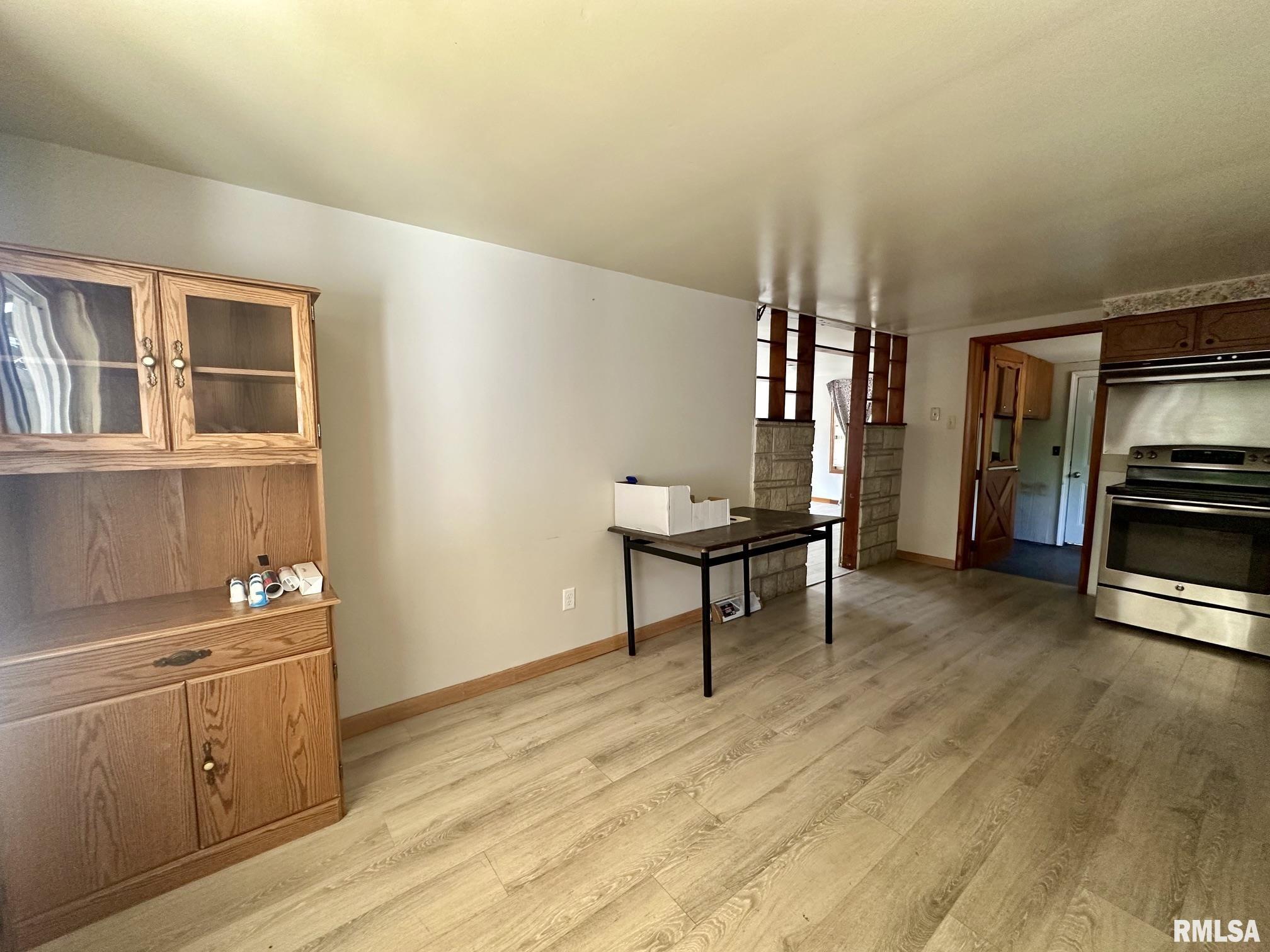 312 Ridge Street Kincaid, IL 62540 - Photo 4 of 15 Gallery Image 4