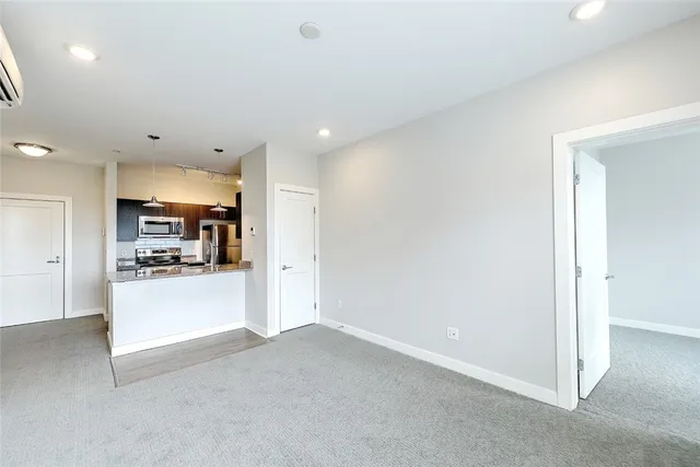 $1,850 | 20 Newman Avenue, Unit 1111303, Rumford, RI 02916