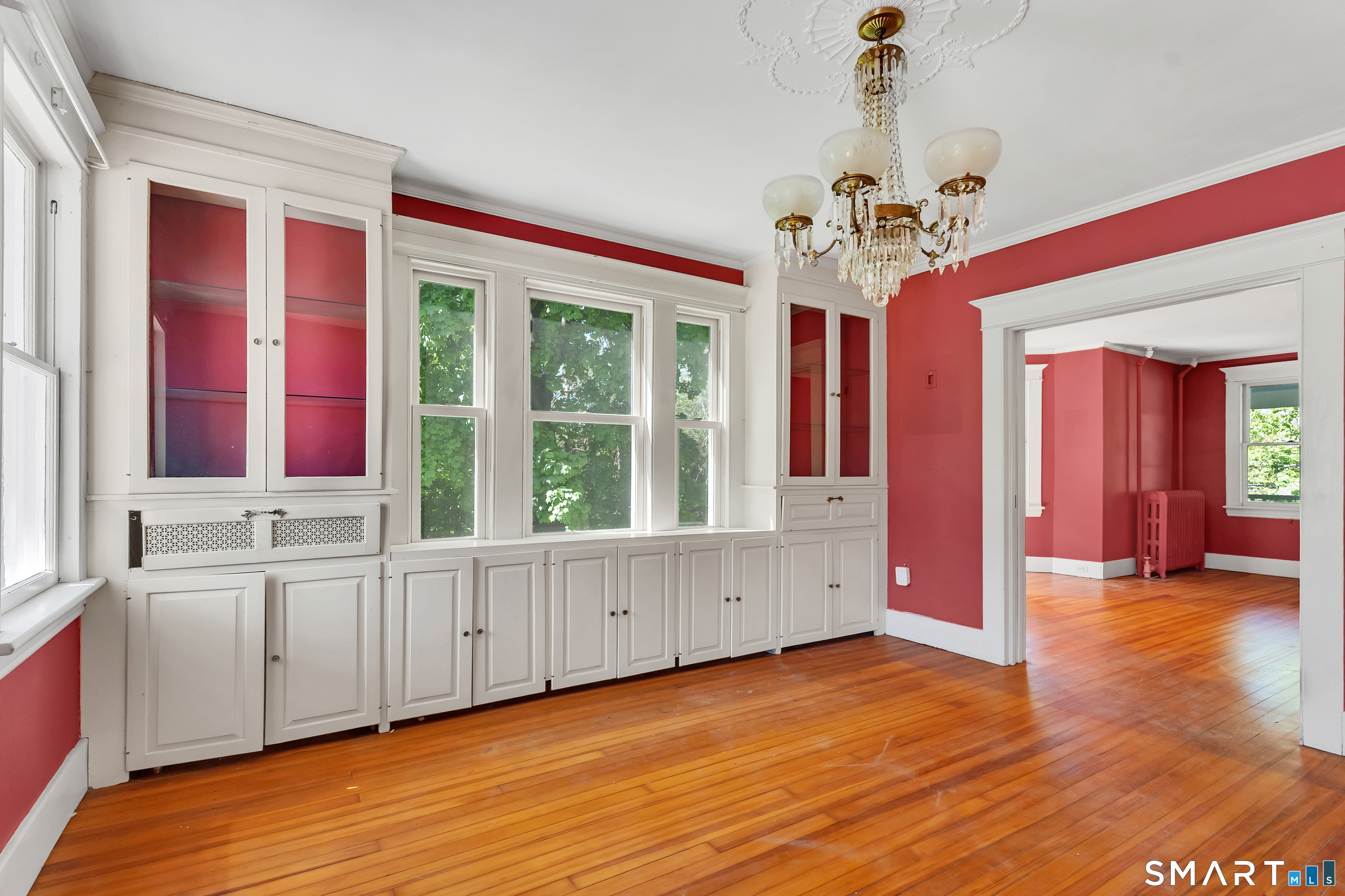 286 Daniels Farm Road Trumbull, CT 06611 - Photo 14 of 35
